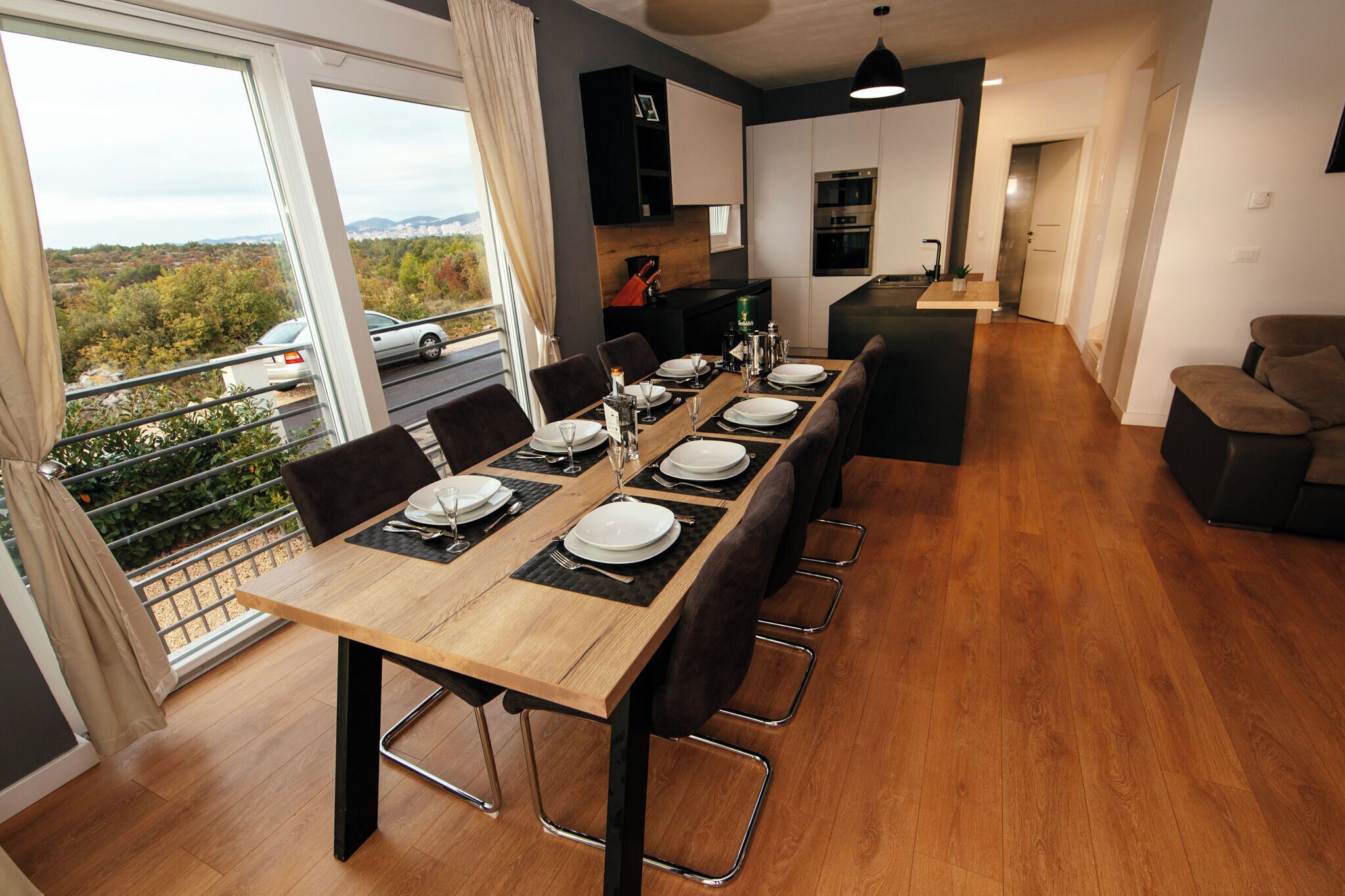 Villa | Dining