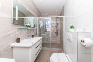 Villa | Badezimmer