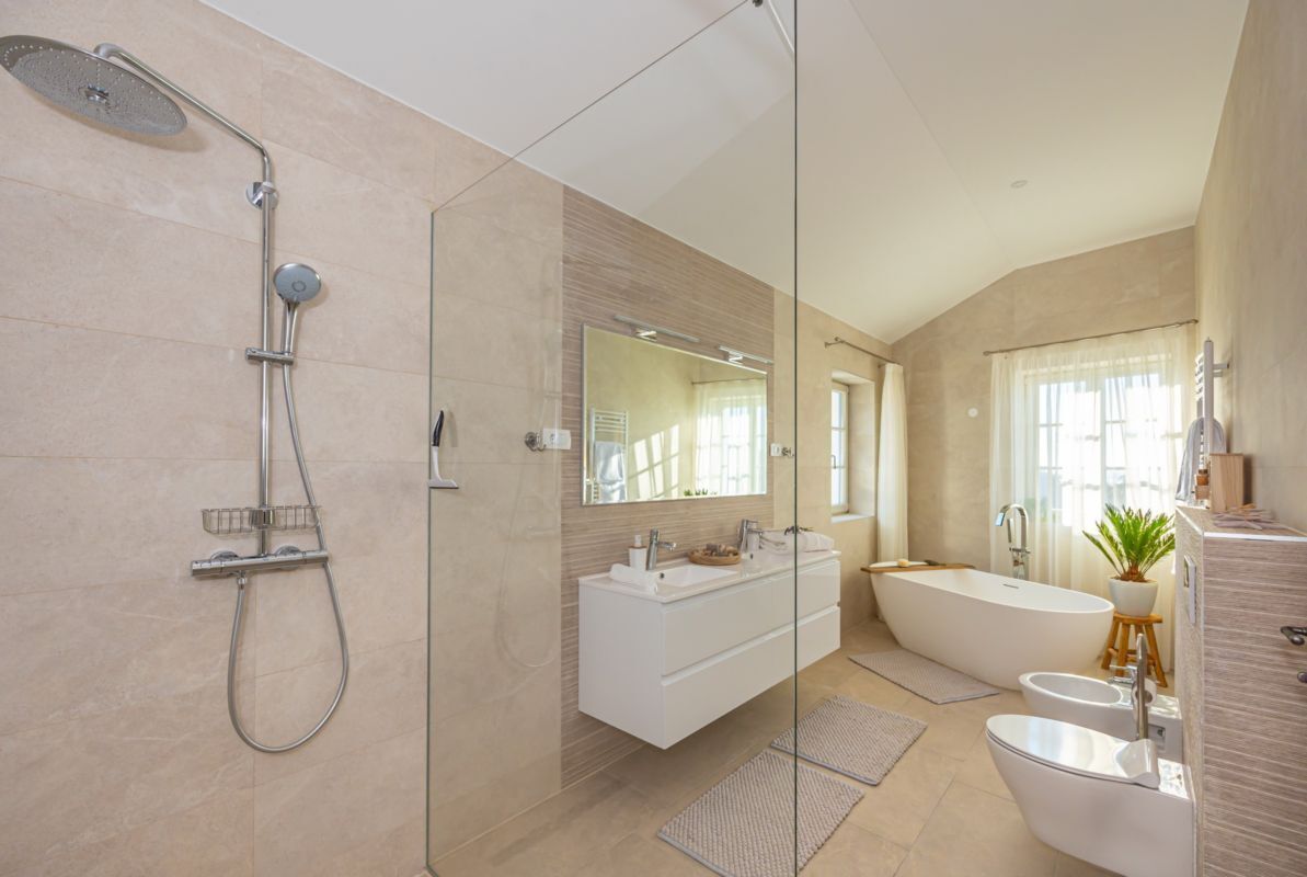 Villa | Bathroom | Shower