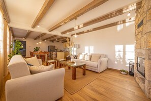 Villa | Living room | Fireplace - Villa Hilltop (Vinodol)