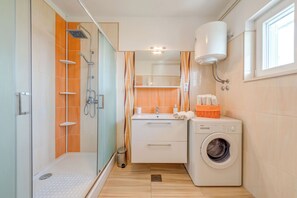Apartment (A1) | Bathroom - Apartment Dunja (Split)