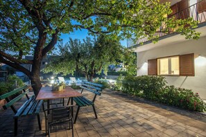 Terrace/patio - Villa Knez (Omis)