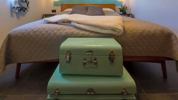 In-room safe, iron/ironing board, free WiFi