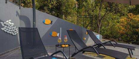 In-room safe, iron/ironing board, free WiFi