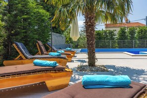Outdoor pool - Villa Mayer (Crikvenica)