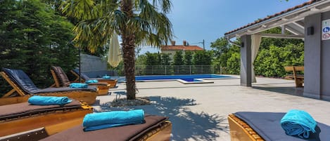 アイロン / アイロン台、WiFi (無料)