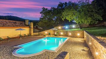 Piscina externa