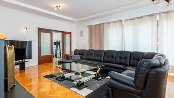 Villa | Living room | Fireplace