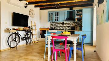 Villa | Dining