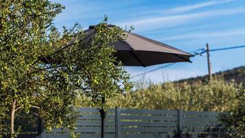 In-room safe, iron/ironing board, free WiFi