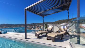 Alberca al aire libre