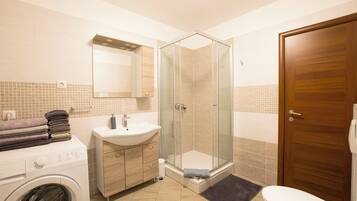 Villa | Bathroom | Towels