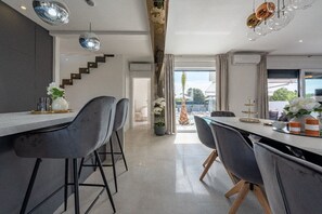 Villa | Private kitchen | Microwave, dishwasher, espresso maker, electric kettle - Villa Ren (Nin)