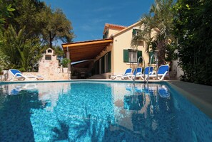Piscina externa