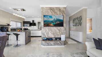 Villa | Tech