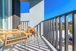 Villa | Balcón