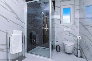 Villa | Badezimmer