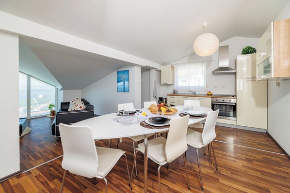 Dining - Villa The Sunset View (Senj)