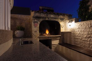 Área de parrillas y picnic