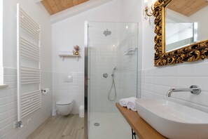 Villa | Bathroom | Shower - Villa Batelica (Rasa)