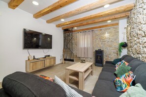 Villa | Living room | Smart TV, streaming services - Villa Stone Castle (Vinodol)