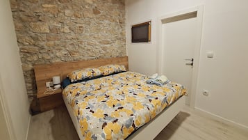 Villa | Una cassaforte in camera, ferro/asse da stiro, Wi-Fi gratuito