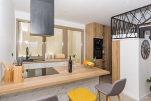 Villa | Dapur peribadi | Peti sejuk, ketuhar gelombang mikro, ketuhar, dapur 