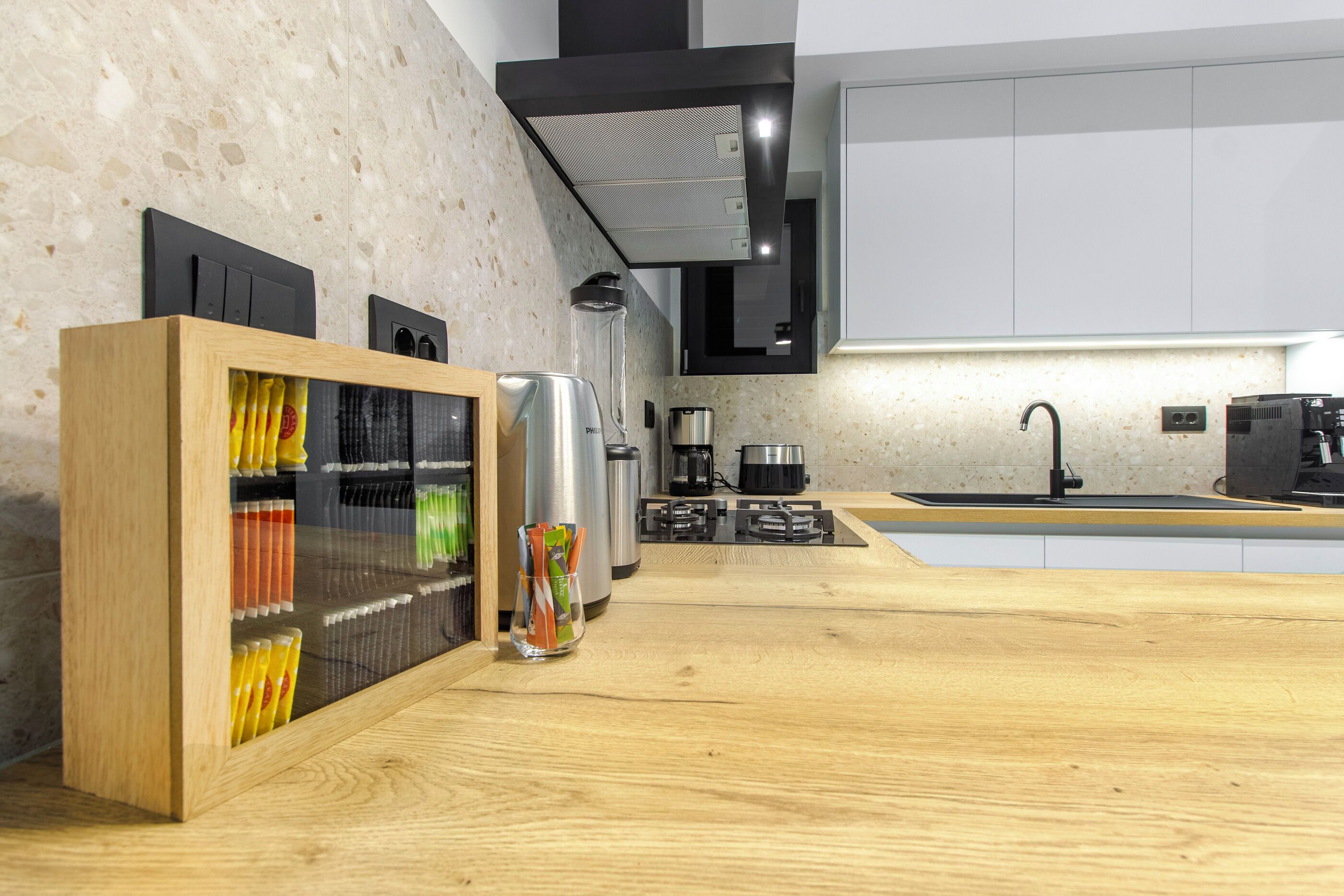 别墅 | 私人厨房 | 冰箱、微波炉、烤箱、炉灶