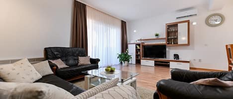 Villa | Living room
