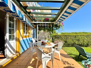 Outdoor dining - ALGARVE PRAIA VERDE by HOMING (Castro Marim)