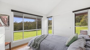 3 soverom, strykejern/-brett, wi-fi og sengetøy