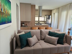 Basic Apartment | Living area - House in Condo w/ Pool 850m From the Beach Cte0007 (Mata de São João)