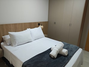 基础公寓 | 2 多间卧室、免费 WiFi