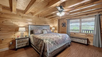 1 多间卧室、熨斗/熨衣板、免费 WiFi、床单