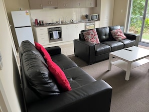 TV - Tasha's House in Andrews Farm (Andrews Farm)