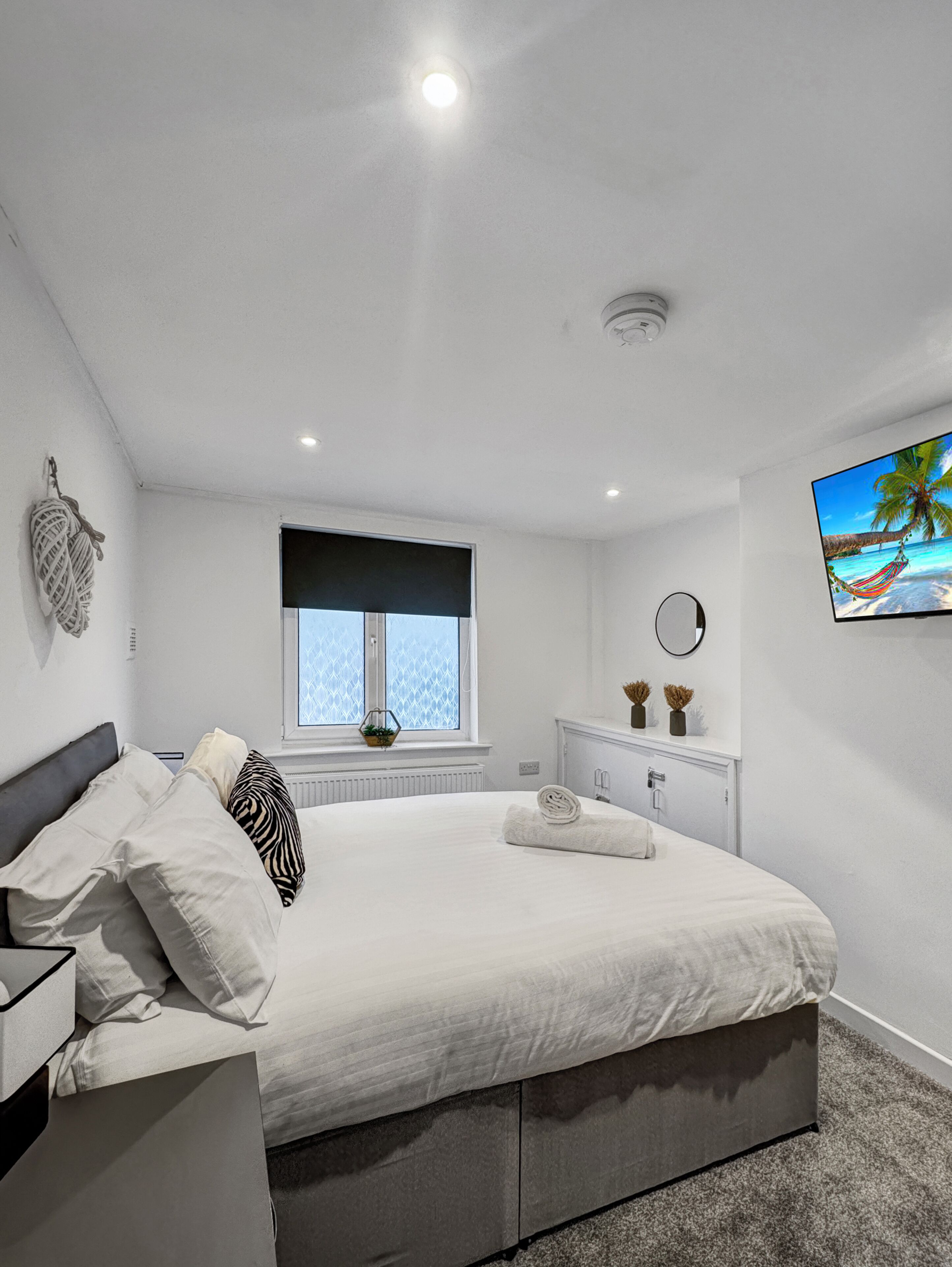 4 chambres, fer et planche à repasser, accès Internet, draps fournis