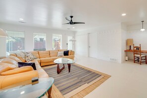 House (3 Bedrooms) | Interior - 6 Mi to Northpark Center: Quiet Dallas Getaway! (Dallas)