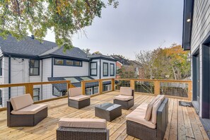 Interior - 1 Mi to Rice! Pet-friendly, Modern Apt in Houston (Houston)