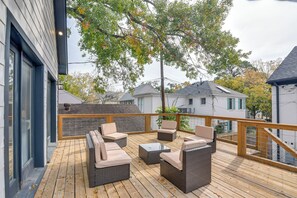 Interior - 1 Mi to Rice! Pet-friendly, Modern Apt in Houston (Houston)