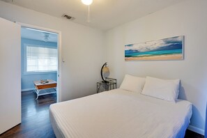 Apartment (2 Bedrooms) | Interior - Newly Remodeled Home 1 Mi to Dtwn New Port Richey (New Port Richey)