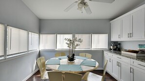 Apartemen (2 Bedrooms) | Interior