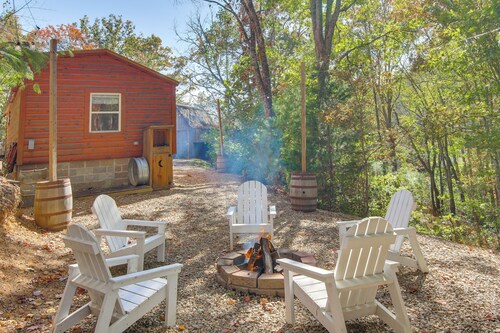 6 Mi to Great Smoky Mtns: Cozy Retreat in Cosby!