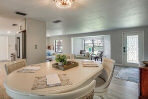House (2 Bedrooms) | Interior - 4 Mi to Beach: Port Charlotte Home w/ Pool & Yard! (Port Charlotte)