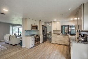 House (2 Bedrooms) | Interior - 4 Mi to Beach: Port Charlotte Home w/ Pool & Yard! (Port Charlotte)