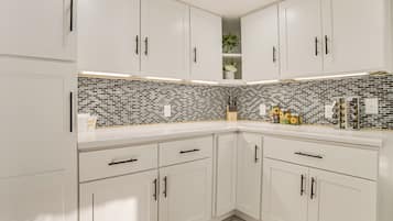 Talo (3 Bedrooms) | Sisätilat