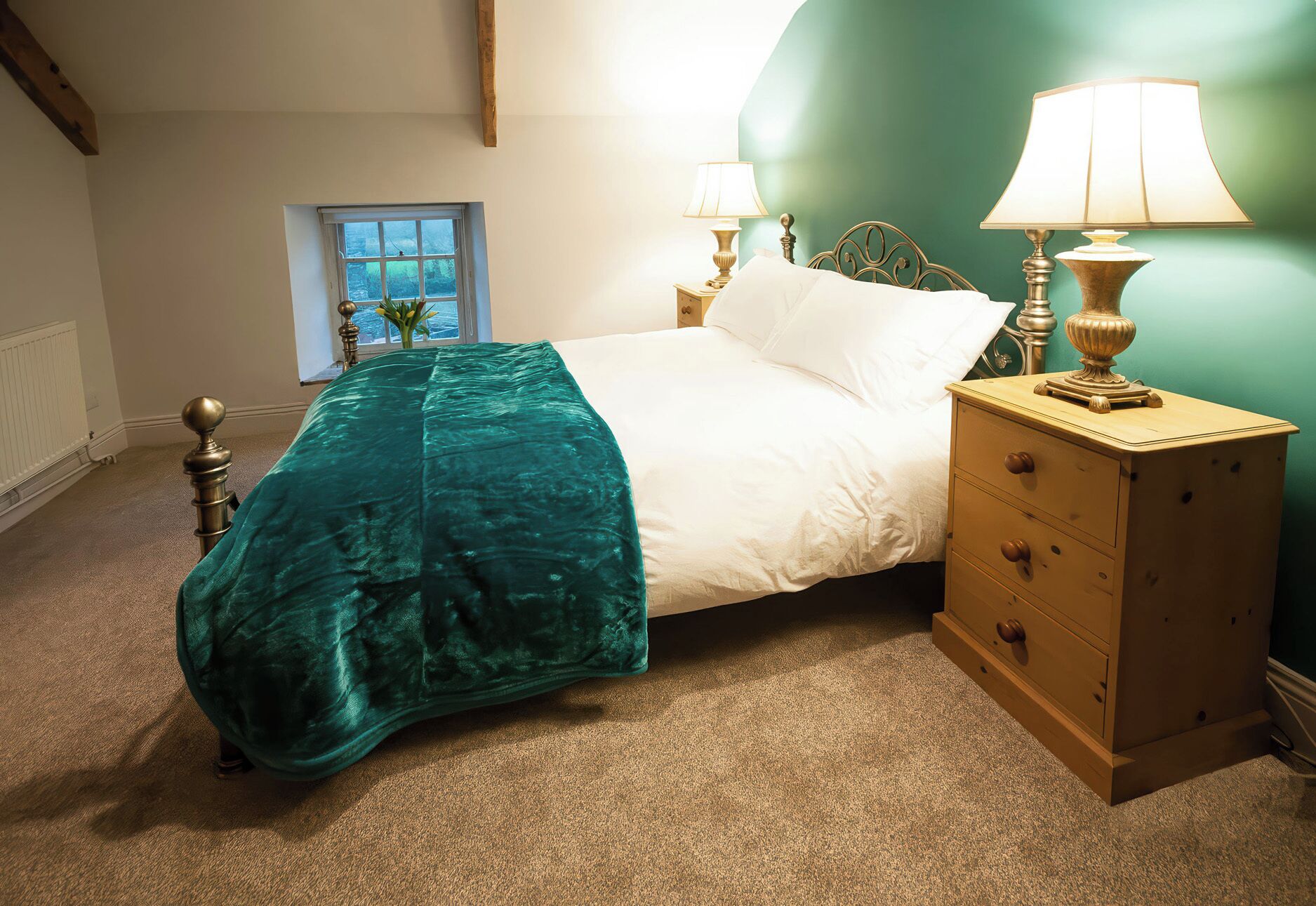 3 quartos, individualmente decorados, individualmente mobiliados