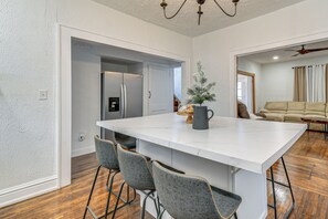 Interior - Walk to Marshall University: Home w/ Private Yard! (Huntington)