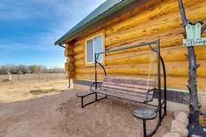 Interior - Uintah Basin Retreat! Cabin on 35-acre Ranch (Fort Duchesne)