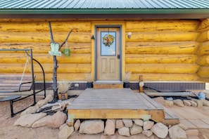 Interior - Uintah Basin Retreat! Cabin on 35-acre Ranch (Fort Duchesne)