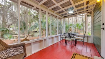 House (1 Bedroom) | Front of property